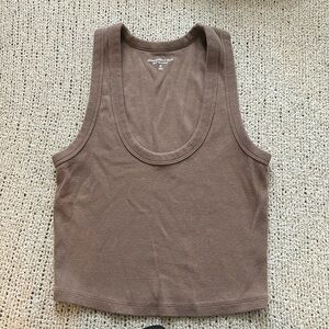 Abercrombie and Fitch essential scoopneck tank